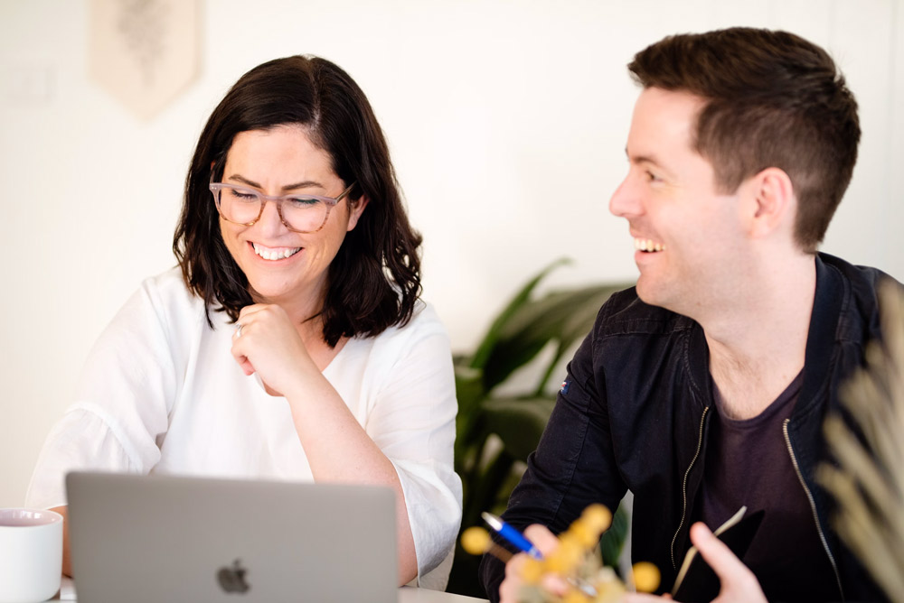Coaching en neurosciences et gratitude : l’influence positive sur le cerveau et la motivation des équipes